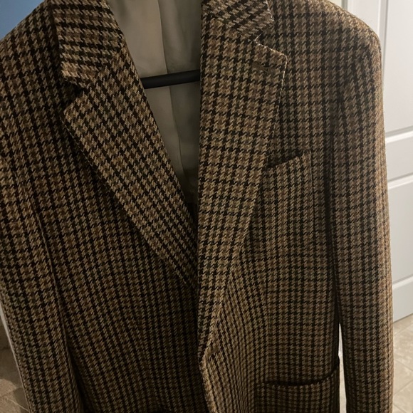 Banana Republic relaxed tapered fit suit. Jacket and pants. - Picture 2 of 9